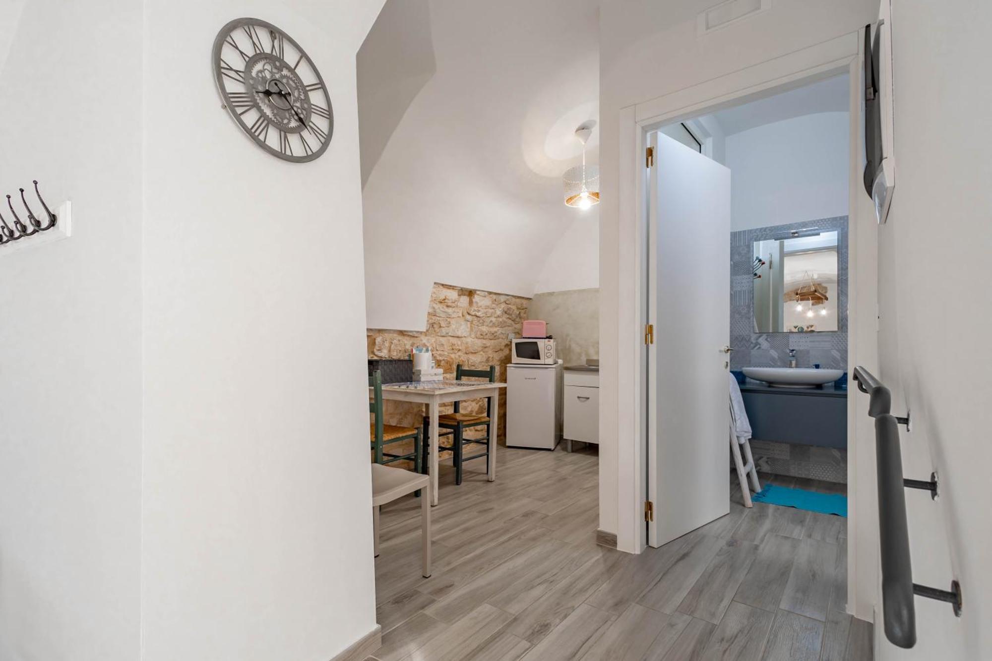 Antiche Mura Apartments"Nido Di Puglia" Monovano Turi Exterior foto